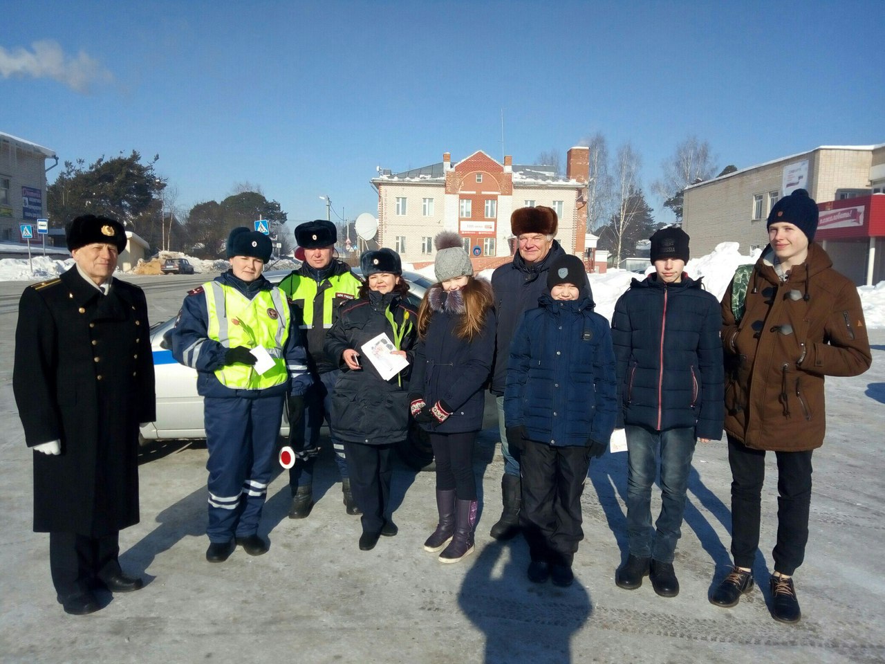 Подслушано доска позора. Полицейский городок. Городок в полиции. Подслушано к городок. Кичменгский городок люди.