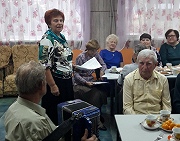 Серебряные волонтеры – ветеранам