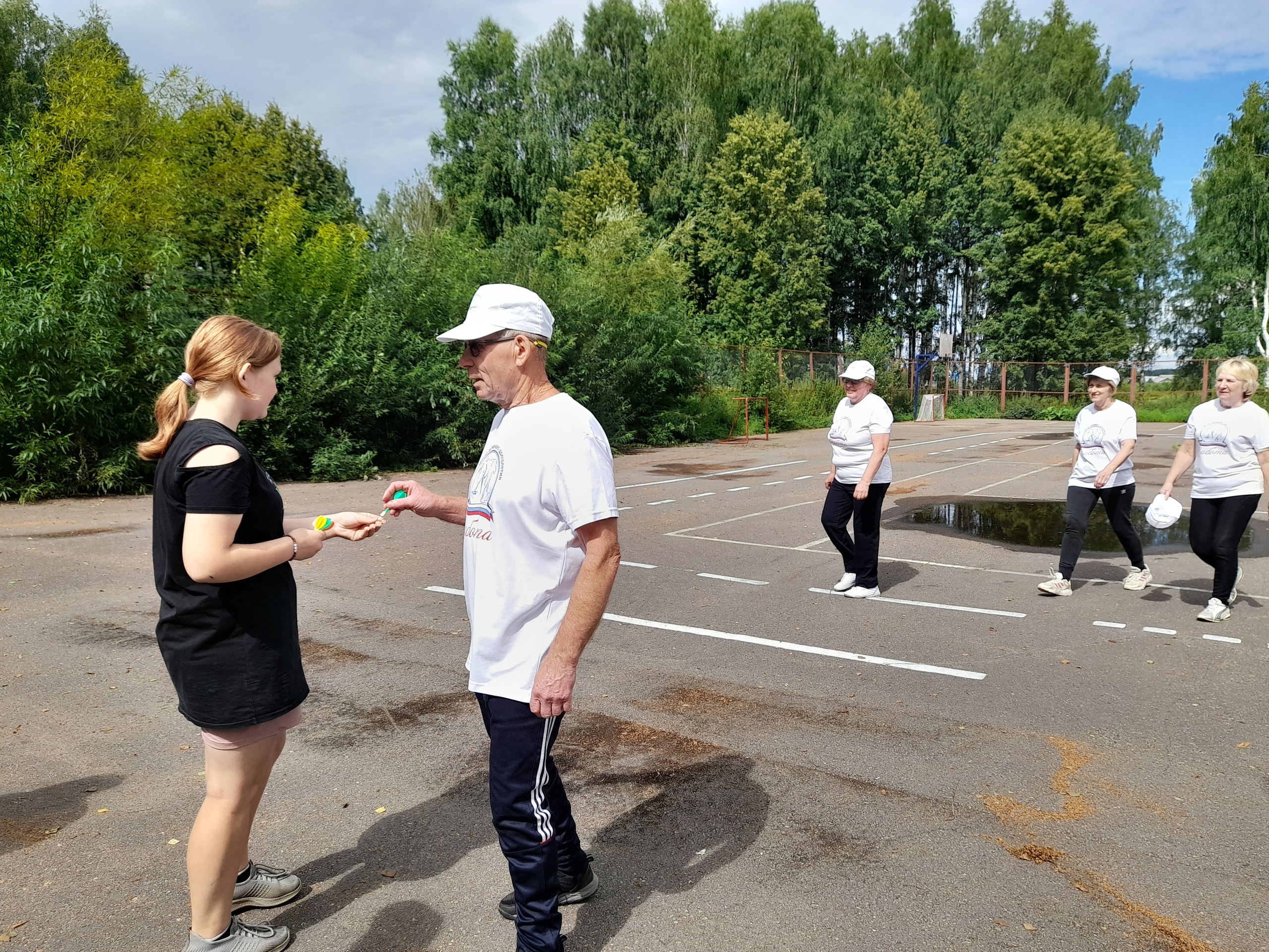 Наставник для подростка. Наставник несовершеннолетнего. Спортивные навыки. Платформа для наставников несовершеннолетних.