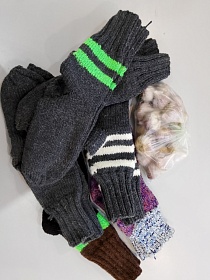 Наши помощники и добрые друзья участвуют в благотворительной акции "Помощь СВОим".